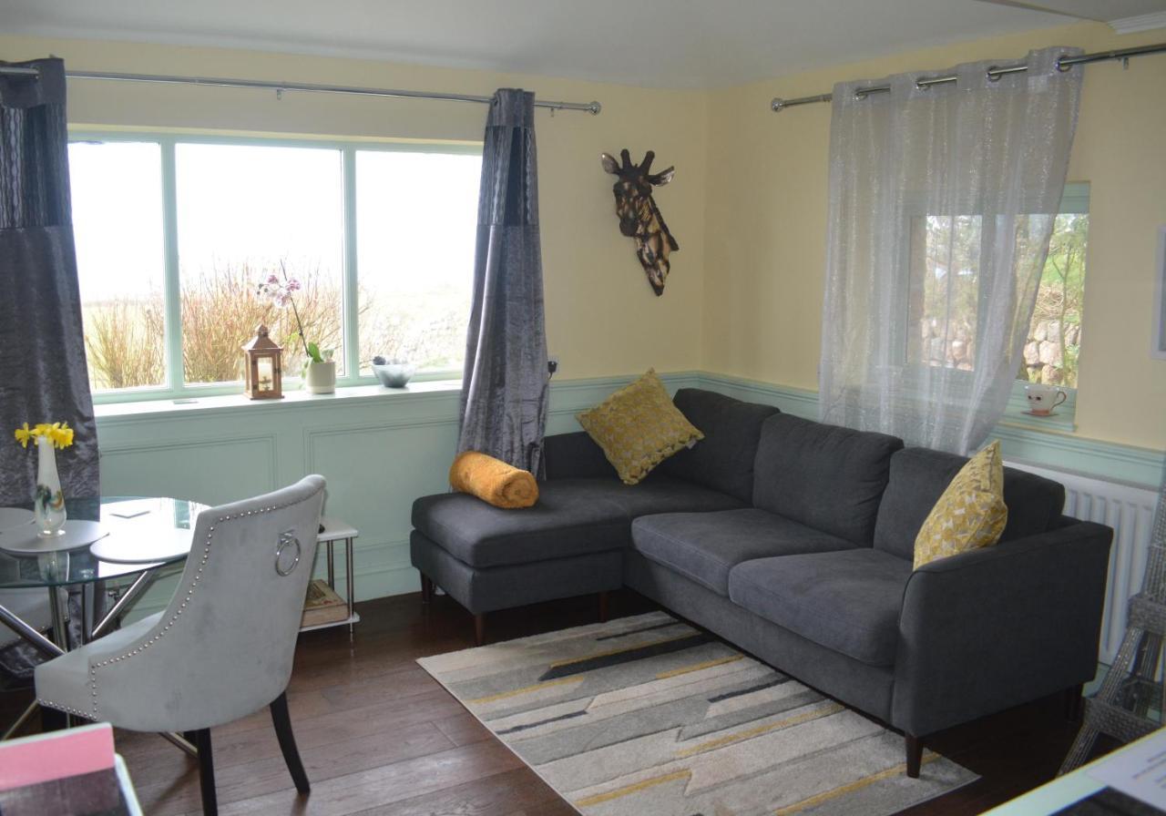 Ferienwohnung Distant Lights Lower Boscaswell Exterior foto
